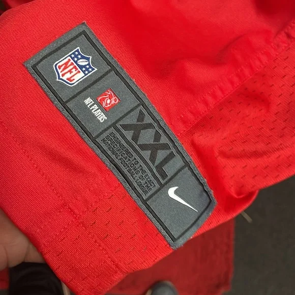 Men’s Nike NFL Kansas City Chiefs Orlando Brown JR #57 Used Sz XXL Red - Picture 4 of 10